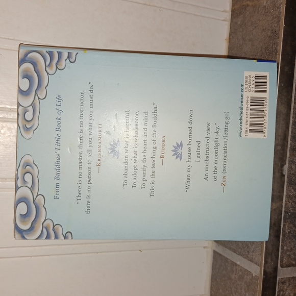 BUDDHAS LITTLE BOOK OF LIFE - Picture 2 of 4